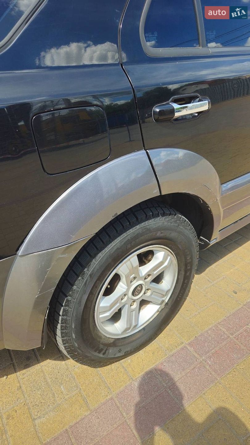 Kia Sorento 2004 VIN KNEJC521855460695 фото оголошення 16 з 17
