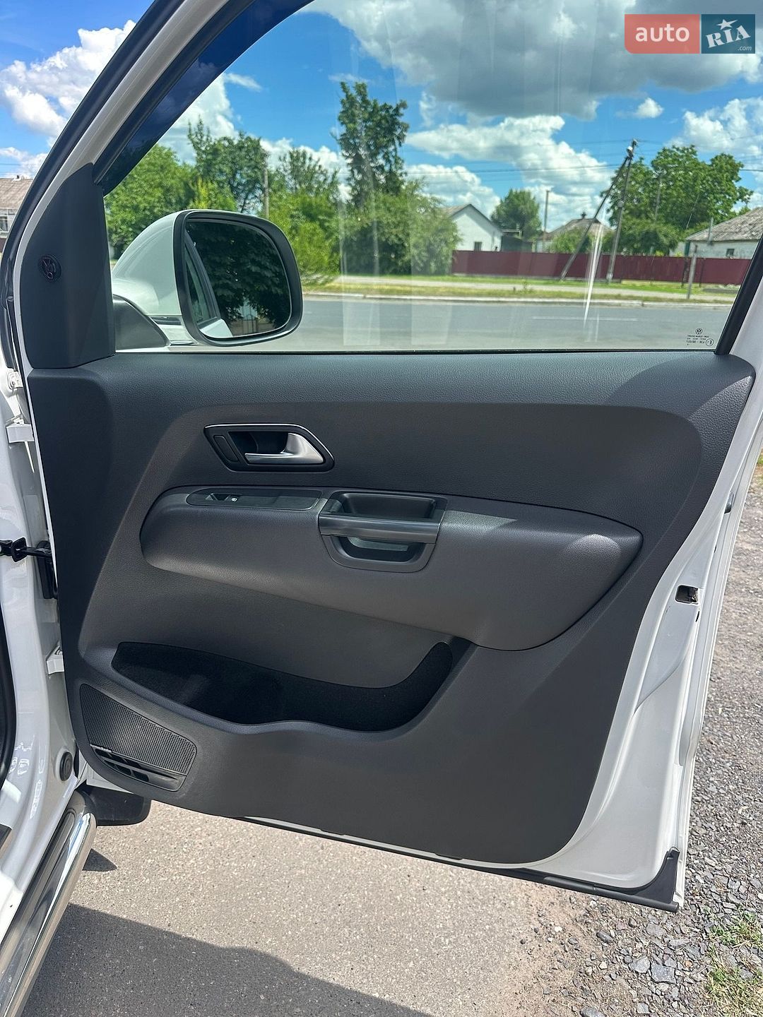 Volkswagen Amarok 2019 VIN WV1ZZZ2HZLH005059 фото оголошення 10 з 37