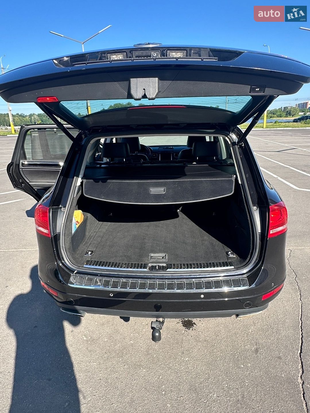 Volkswagen Touareg 2011 VIN WVGZZZ7PZCD010555 фото оголошення 7 з 17