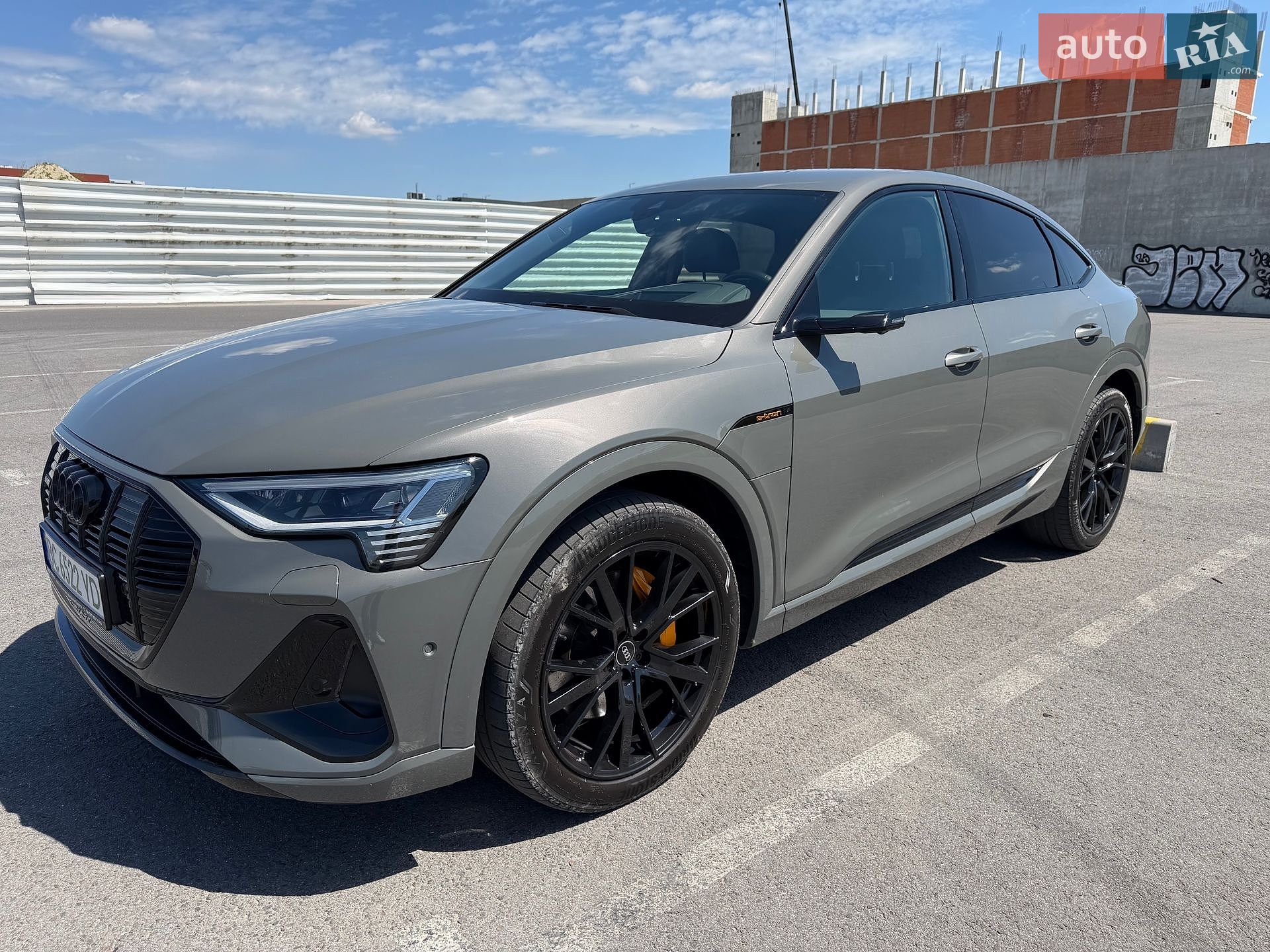 Audi e-tron Sportback 2022 VIN WAUZZZGE6NB031409 фото оголошення 4 з 33