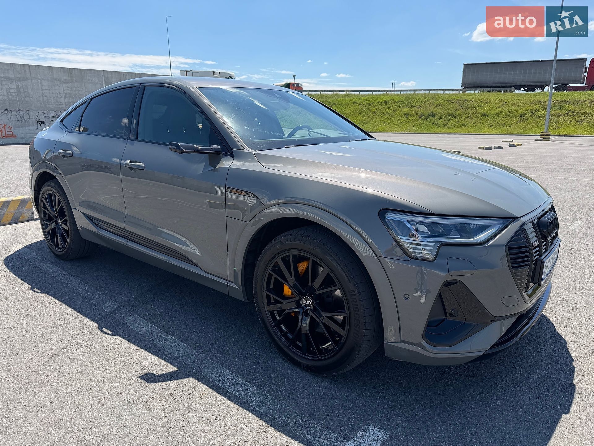 Audi e-tron Sportback 2022 VIN WAUZZZGE6NB031409 фото оголошення 10 з 33