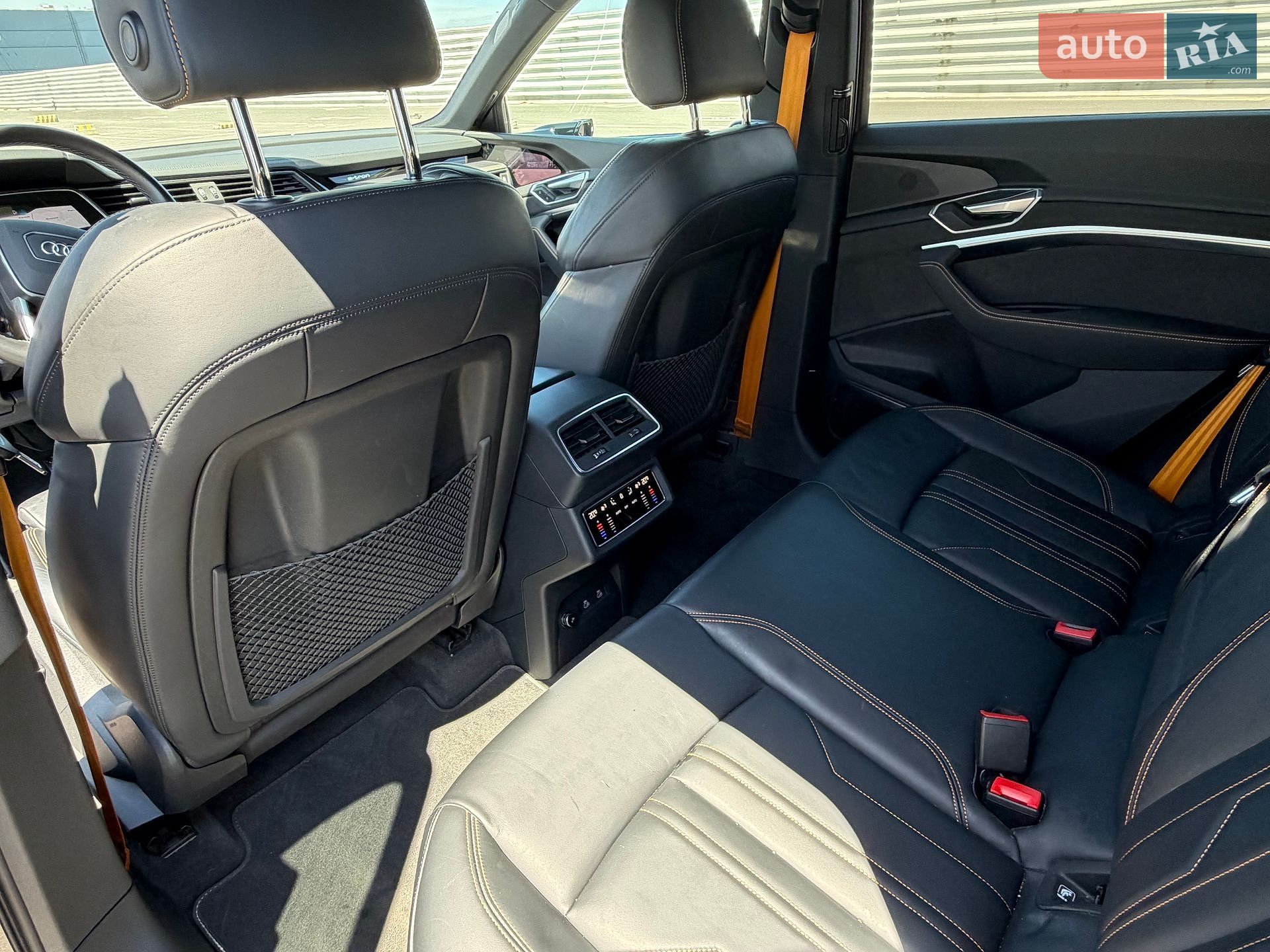 Audi e-tron Sportback 2022 VIN WAUZZZGE6NB031409 фото оголошення 19 з 33
