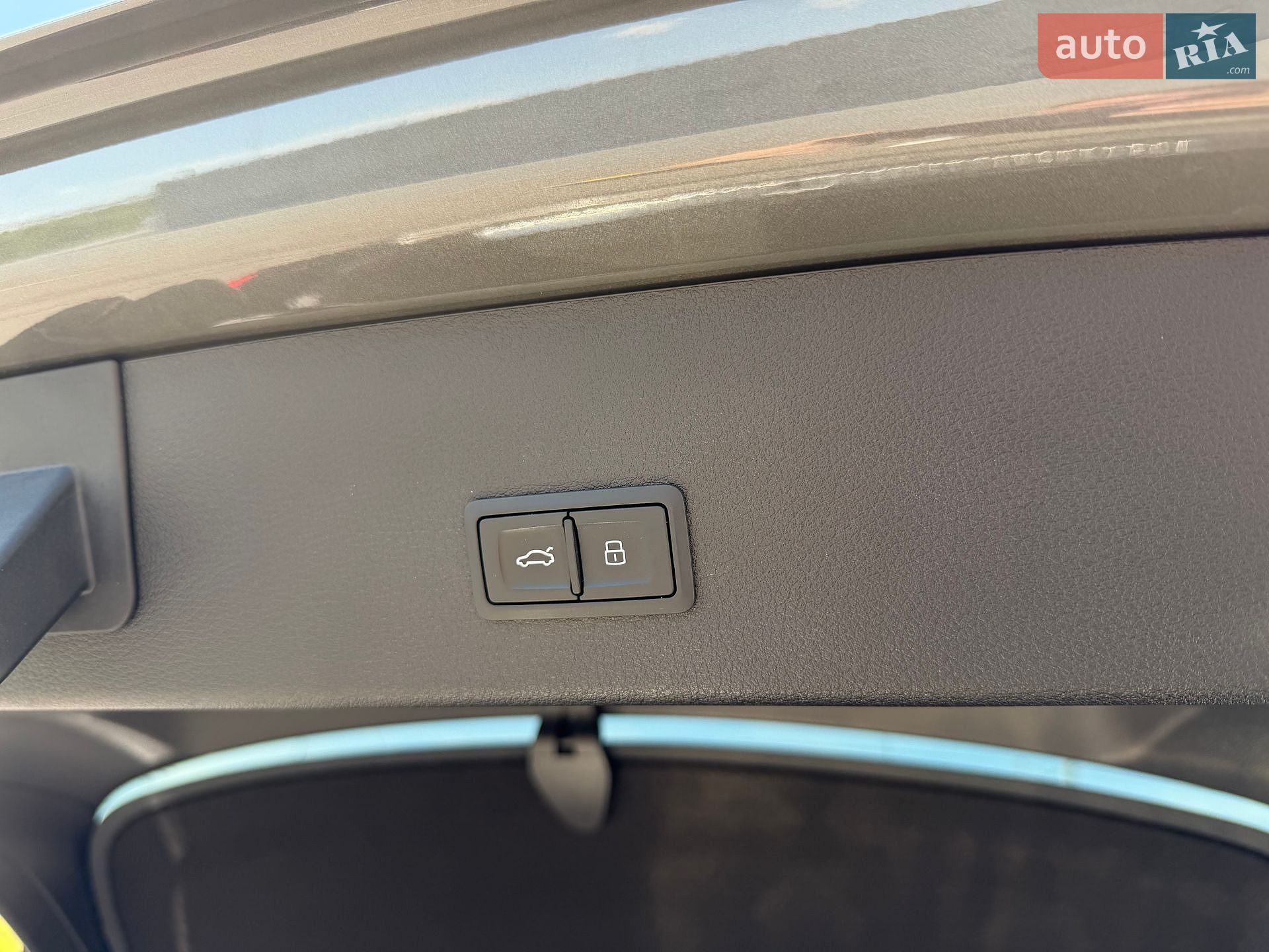 Audi e-tron Sportback 2022 VIN WAUZZZGE6NB031409 фото оголошення 33 з 33