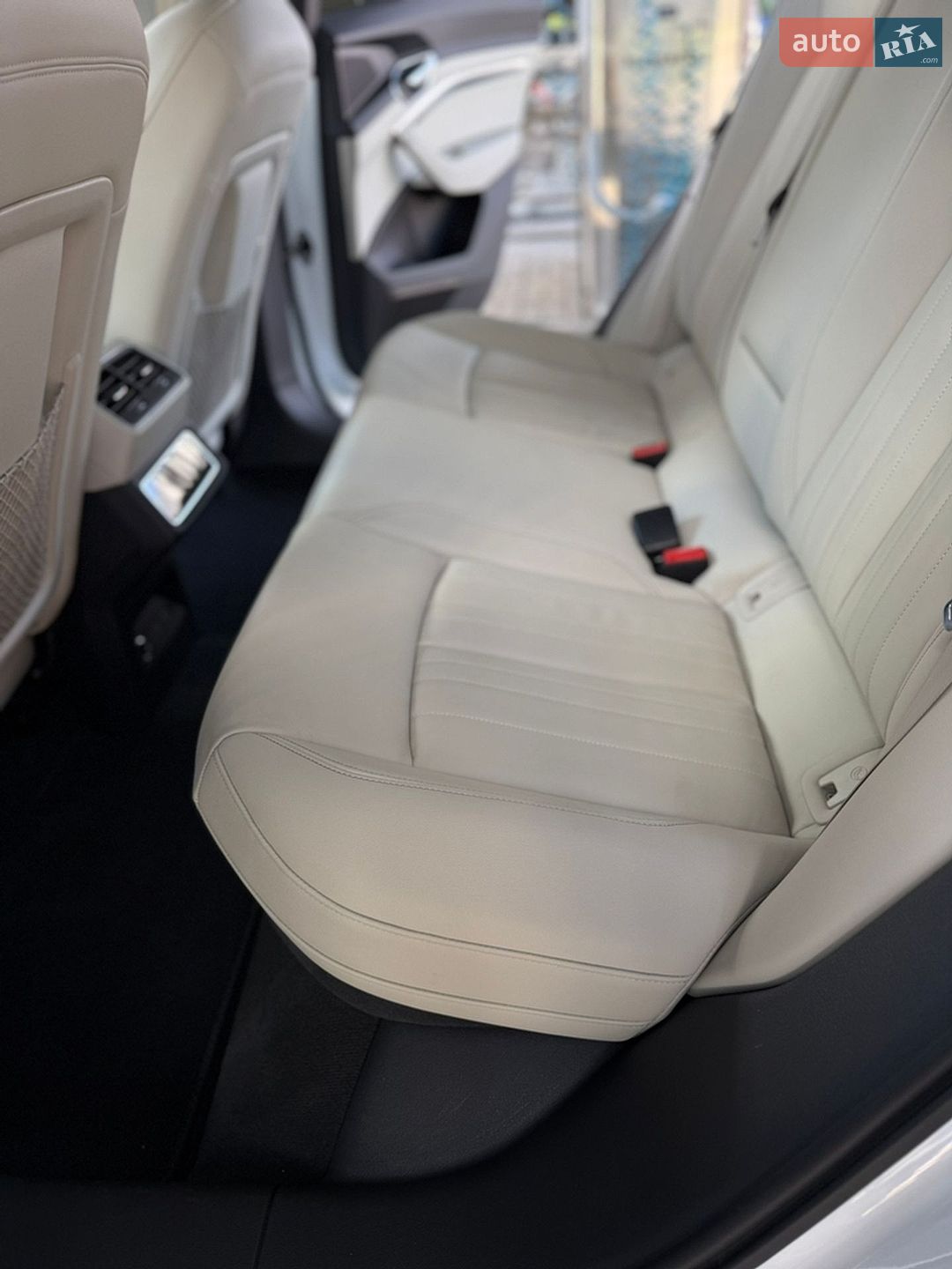 Audi e-tron Sportback 2021 VIN WA11AAGE0NB020294 фото оголошення 30 з 48