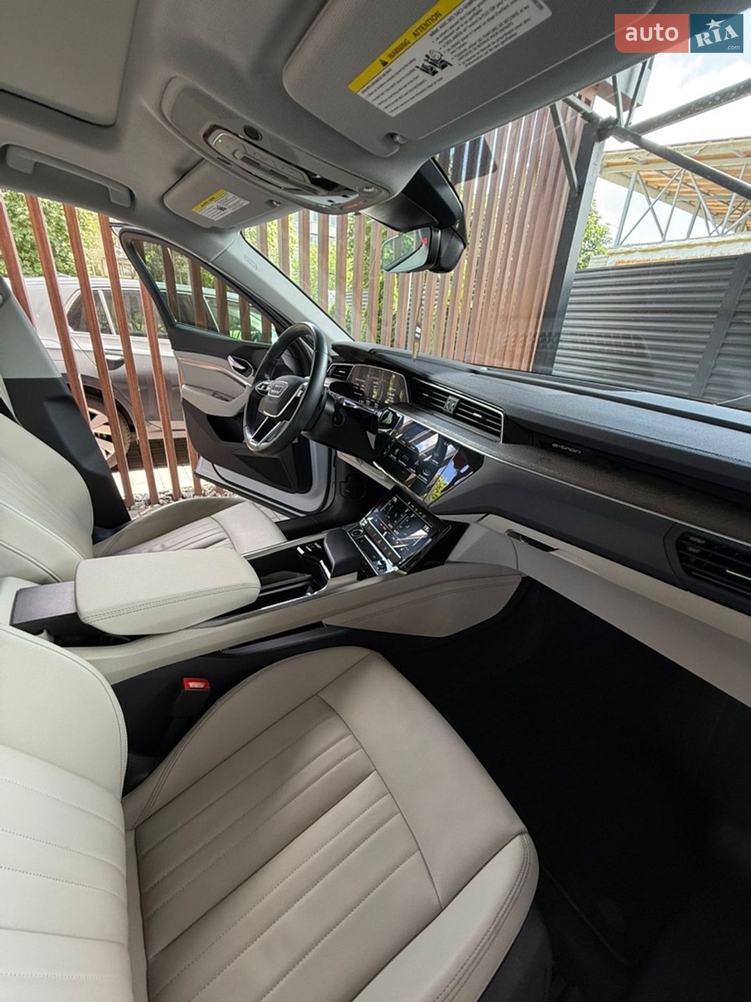 Audi e-tron Sportback 2021 VIN WA11AAGE0NB020294 фото оголошення 21 з 48