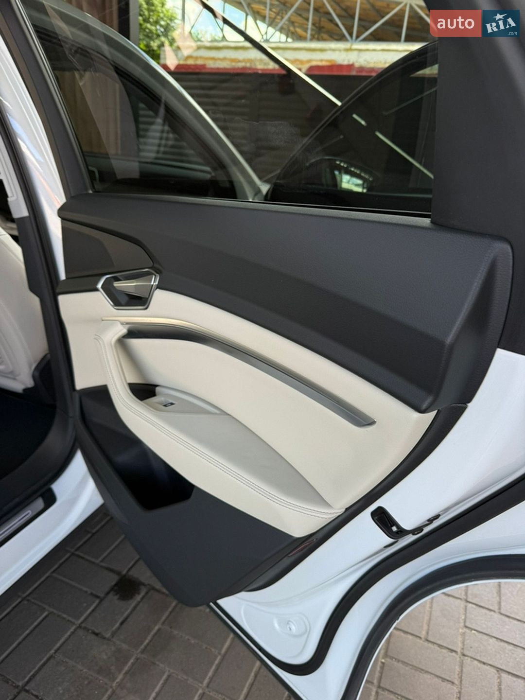 Audi e-tron Sportback 2021 VIN WA11AAGE0NB020294 фото оголошення 34 з 48