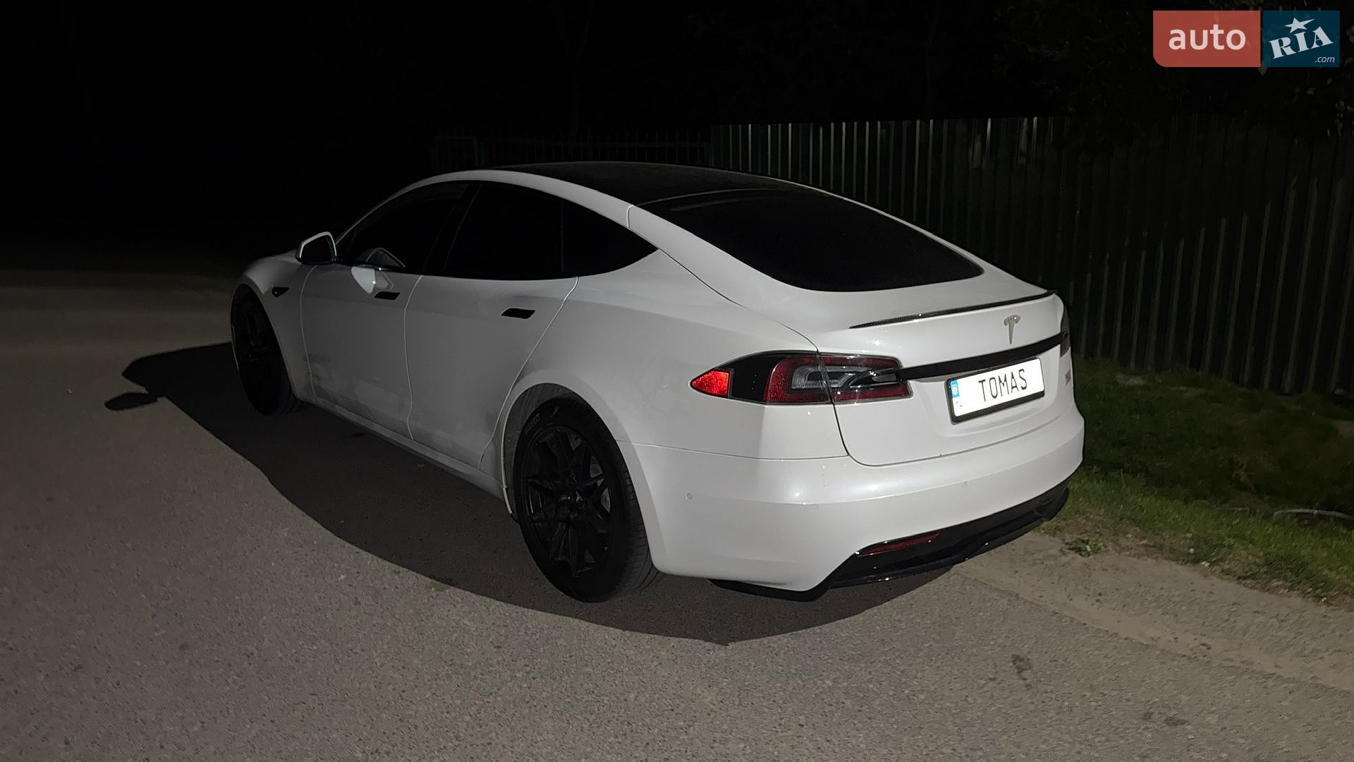 Tesla Model S 2021 VIN 5YJSA1E54MF456218 фото оголошення 3 з 8