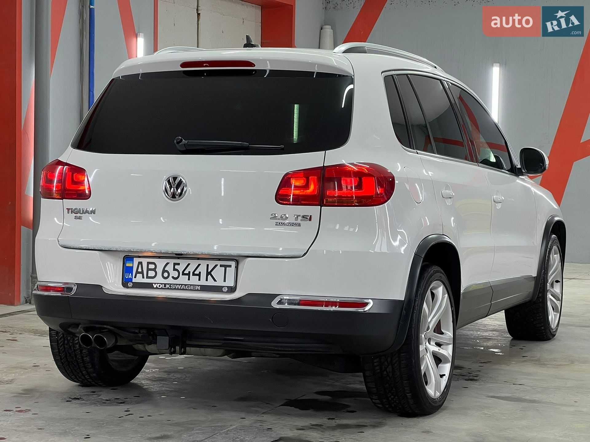 Volkswagen Tiguan 2013 VIN WVGBV3AXXDW583912 фото оголошення 2 з 25