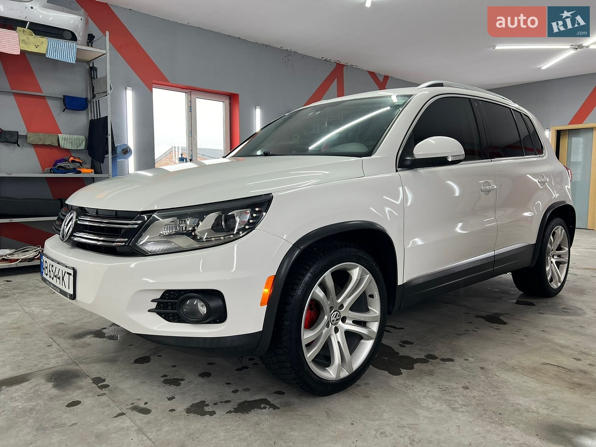 Volkswagen Tiguan 2013 VIN WVGBV3AXXDW583912 фото оголошення 9 з 25