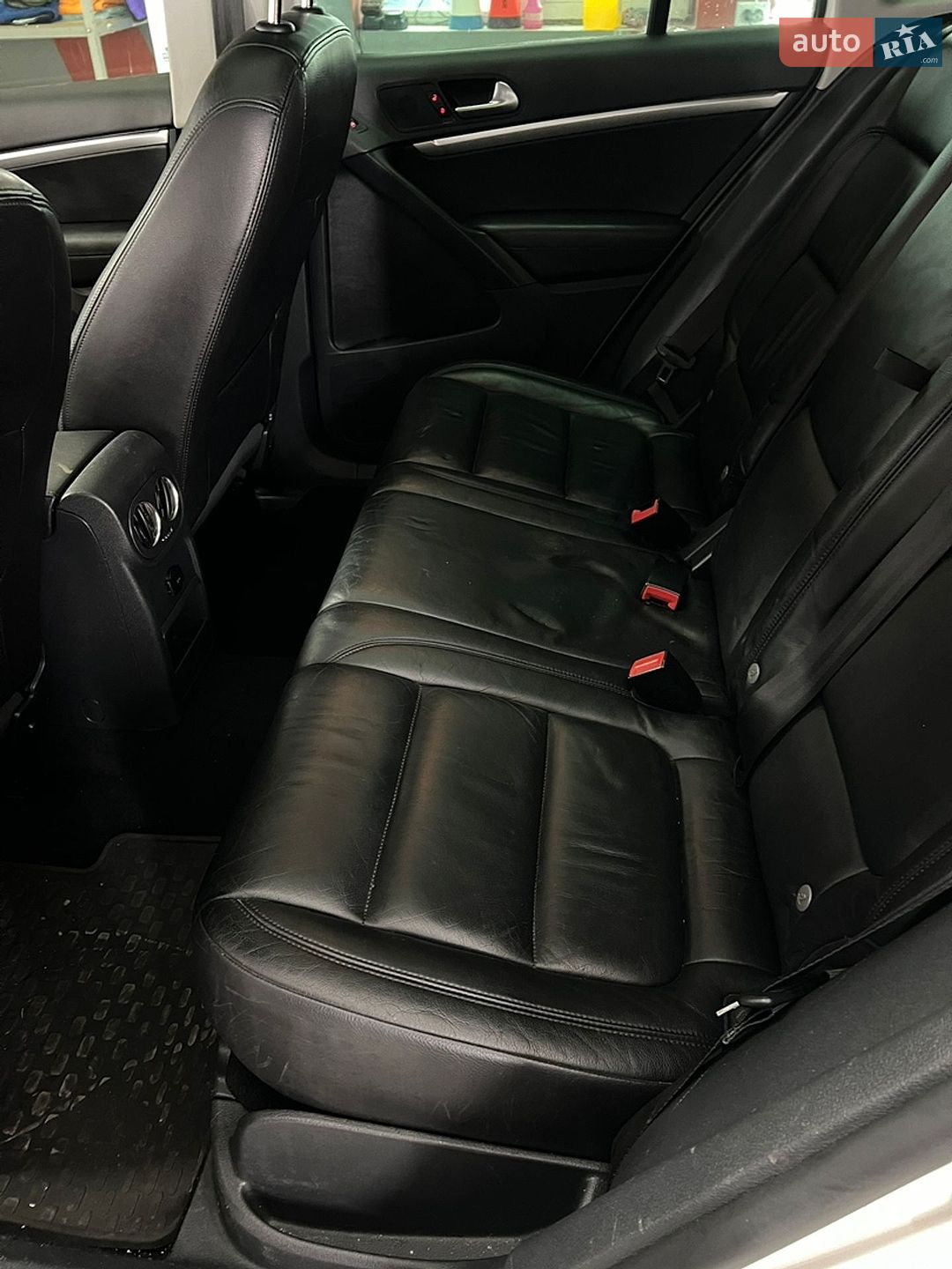 Volkswagen Tiguan 2013 VIN WVGBV3AXXDW583912 фото оголошення 21 з 25