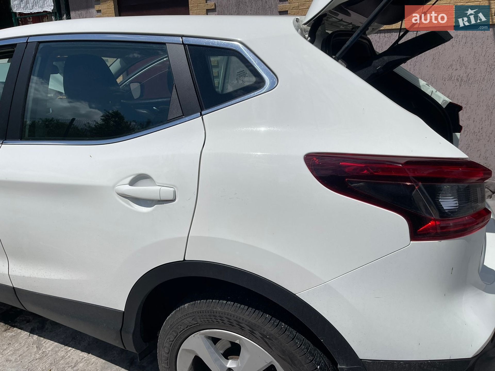 Nissan Qashqai 2018 VIN SJNFEAJ11U2381536 фото оголошення 3 з 9