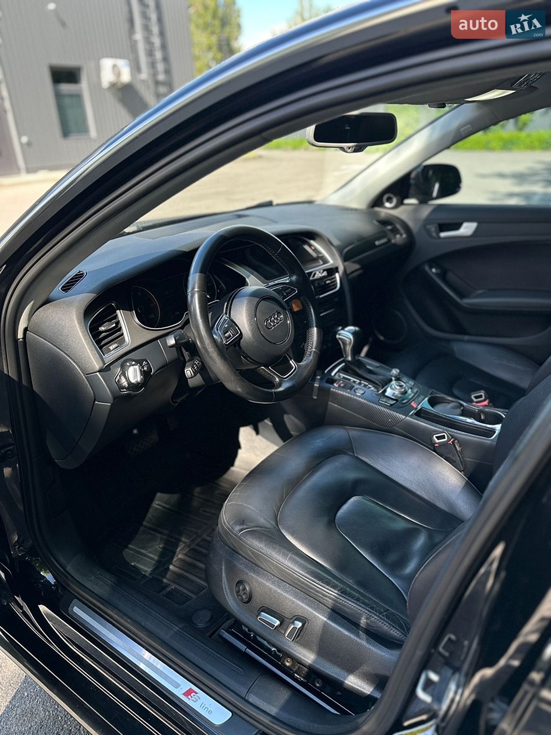 Audi A4 2014 VIN WAUFFAFL2FN025300 фото оголошення 8 з 14