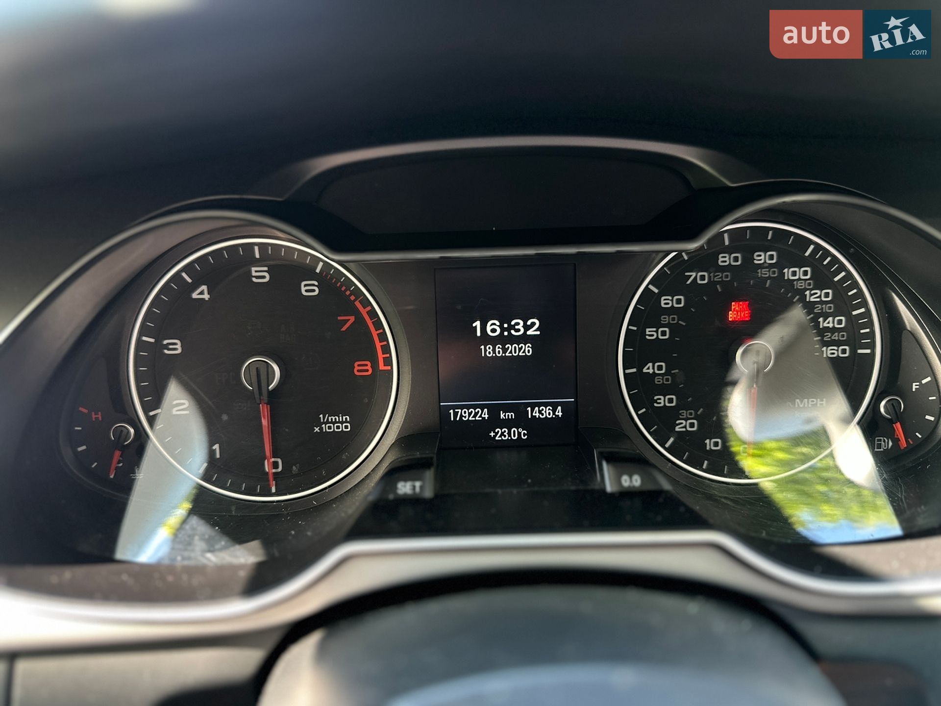 Audi A4 2014 VIN WAUFFAFL2FN025300 фото оголошення 10 з 14