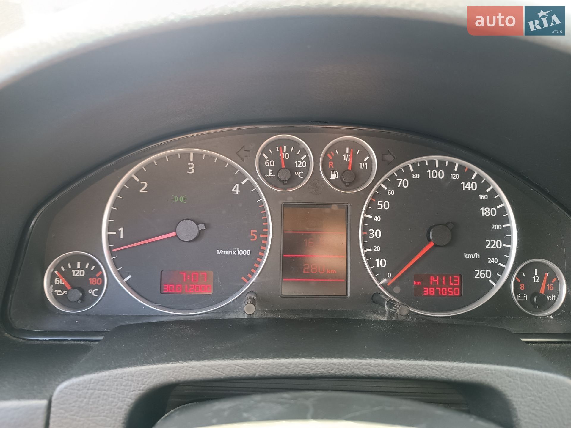 Audi A6 2002 VIN WAUZZZ4BX3N055850 фото оголошення 22 з 22