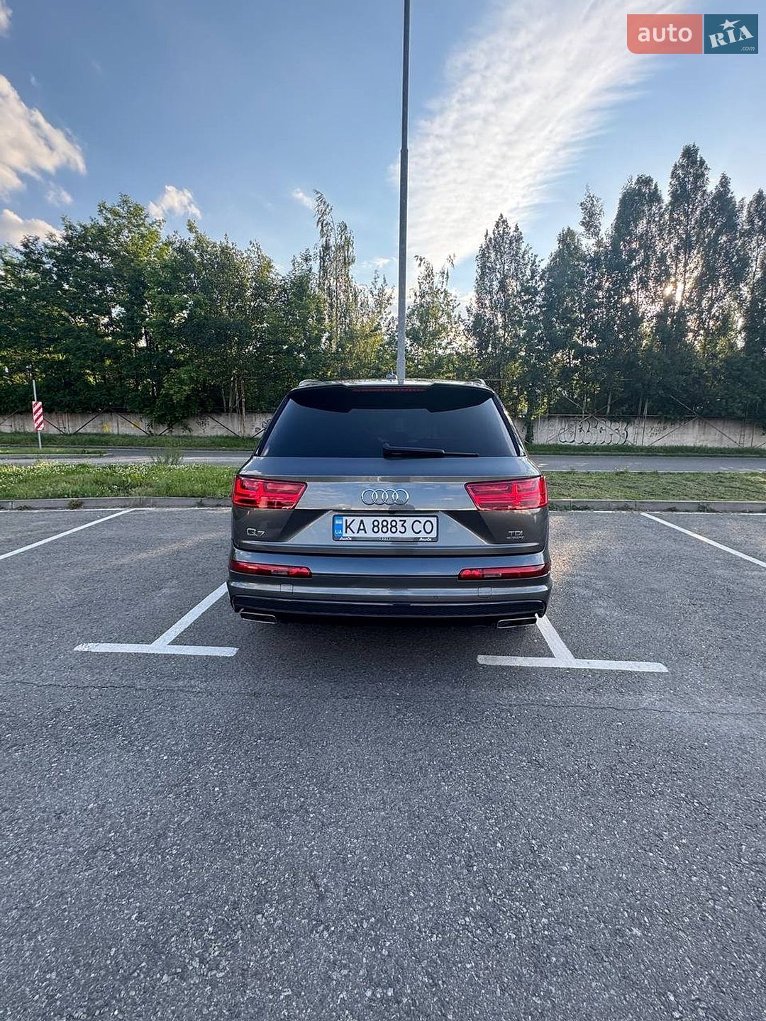 Audi Q7 2016 VIN WAUZZZ4M5HD005145 фото оголошення 4 з 20