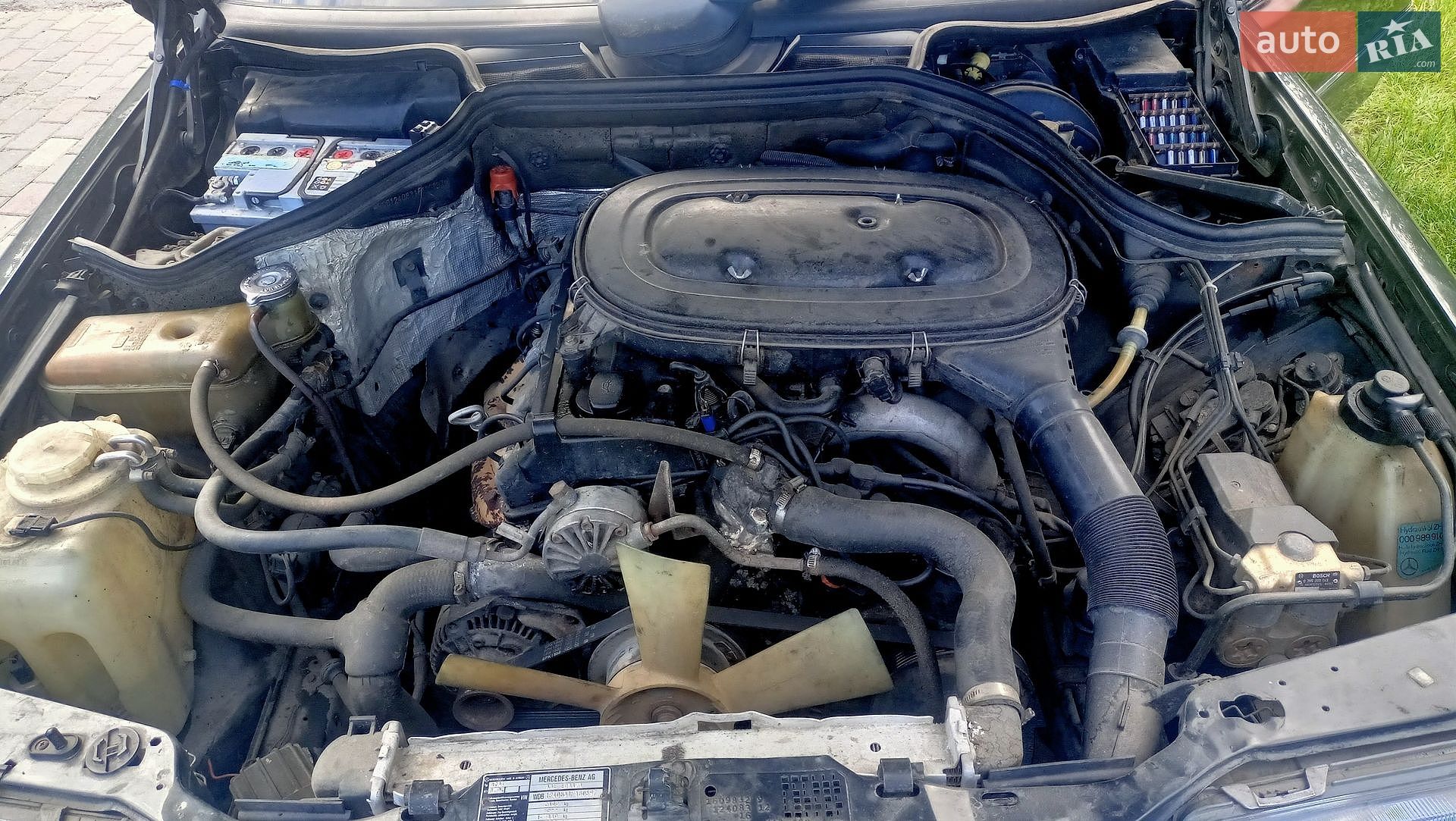Mercedes-Benz E-Class 1992 VIN WDB1240831F180897 фото оголошення 6 з 8