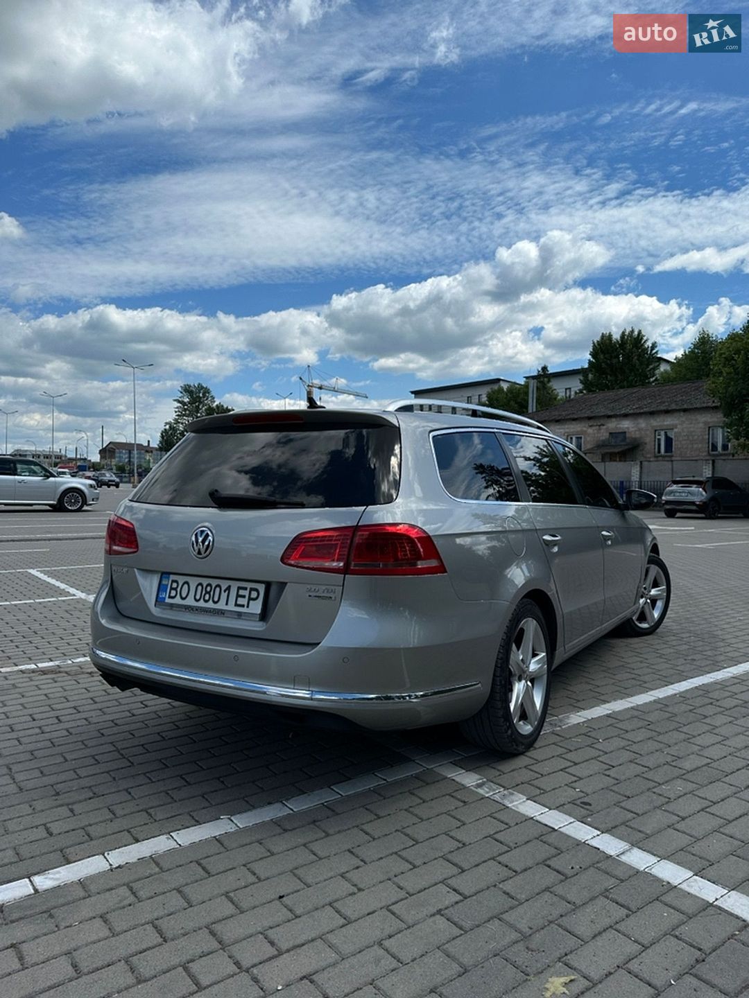 Volkswagen Passat 2014 VIN WVWZZZ3CZFE043709 фото оголошення 5 з 18