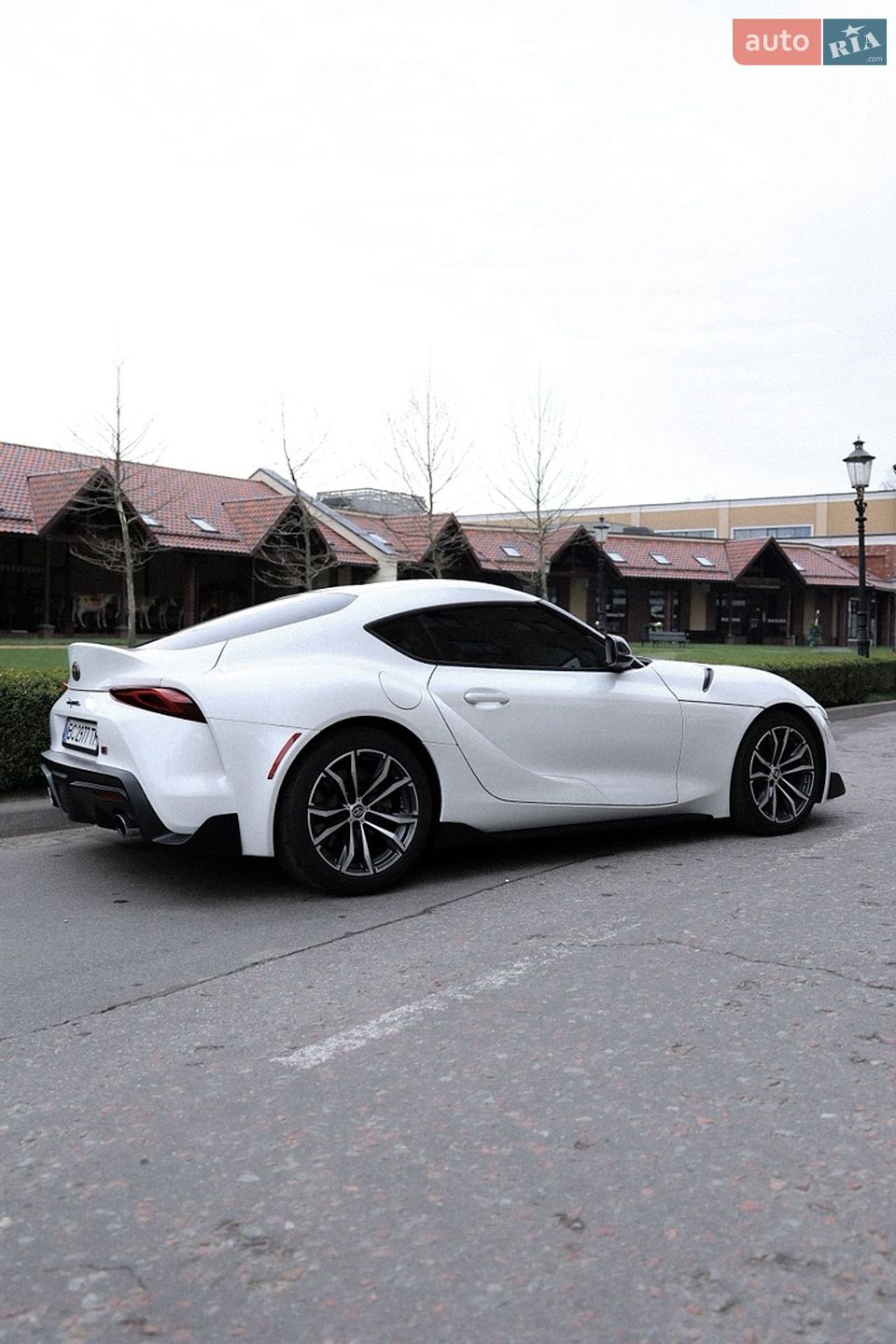 Toyota Supra 2020 VIN WZ1DB2C03MW037695 фото оголошення 2 з 8