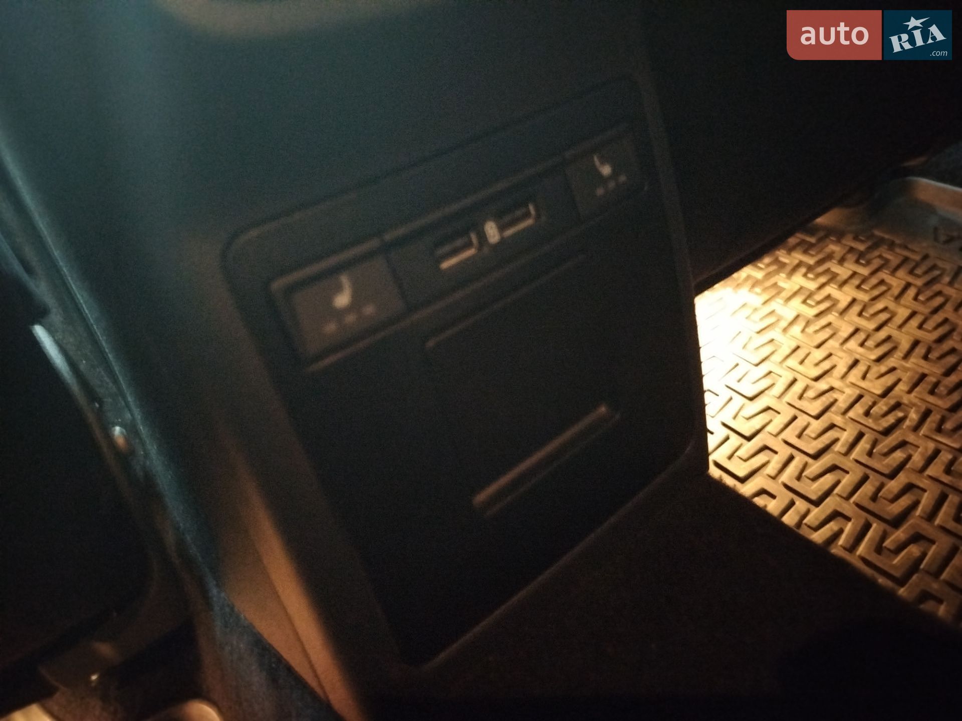 Skoda Octavia 2019 VIN TMBLK9NE5K0239434 фото оголошення 8 з 23
