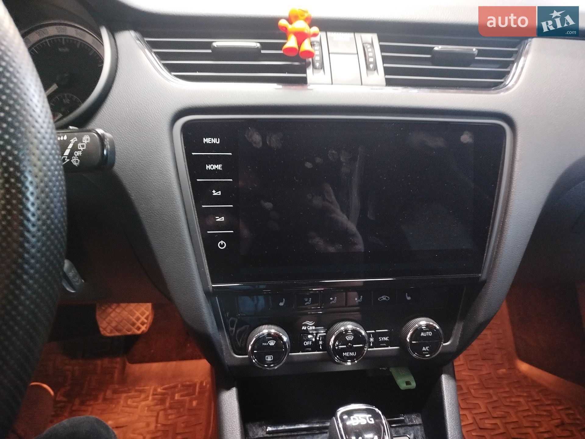 Skoda Octavia 2019 VIN TMBLK9NE5K0239434 фото оголошення 19 з 23