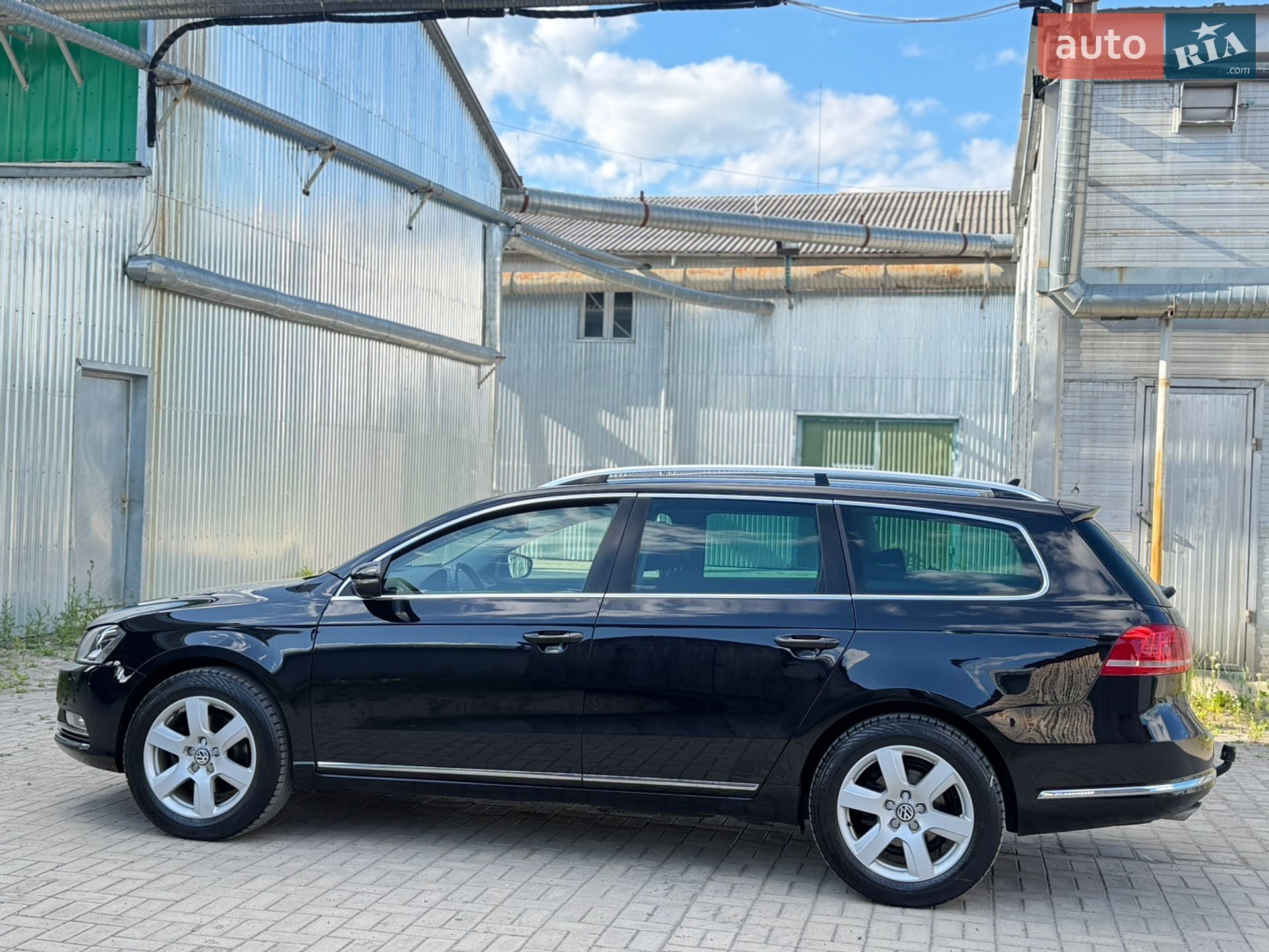 Volkswagen Passat 2011 VIN WVWZZZ3CZCE023167 фото оголошення 8 з 47