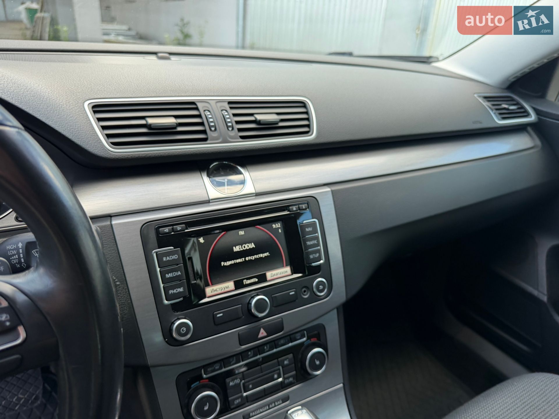 Volkswagen Passat 2011 VIN WVWZZZ3CZCE023167 фото оголошення 36 з 47