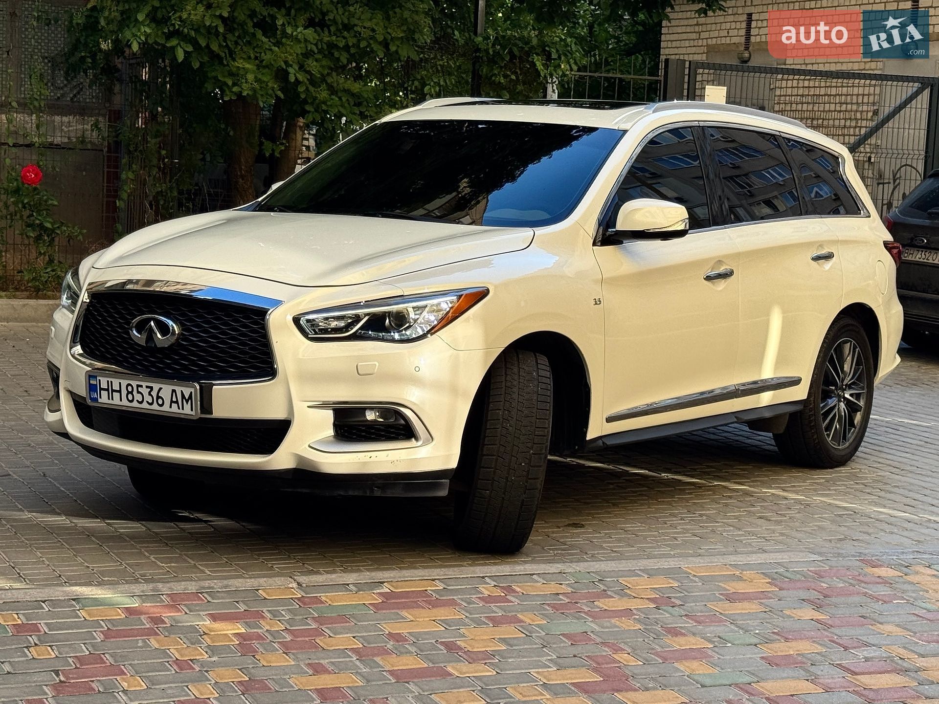 Infiniti QX60 2016 VIN 5N1AL0MM8GC527717 фото оголошення 10 з 27