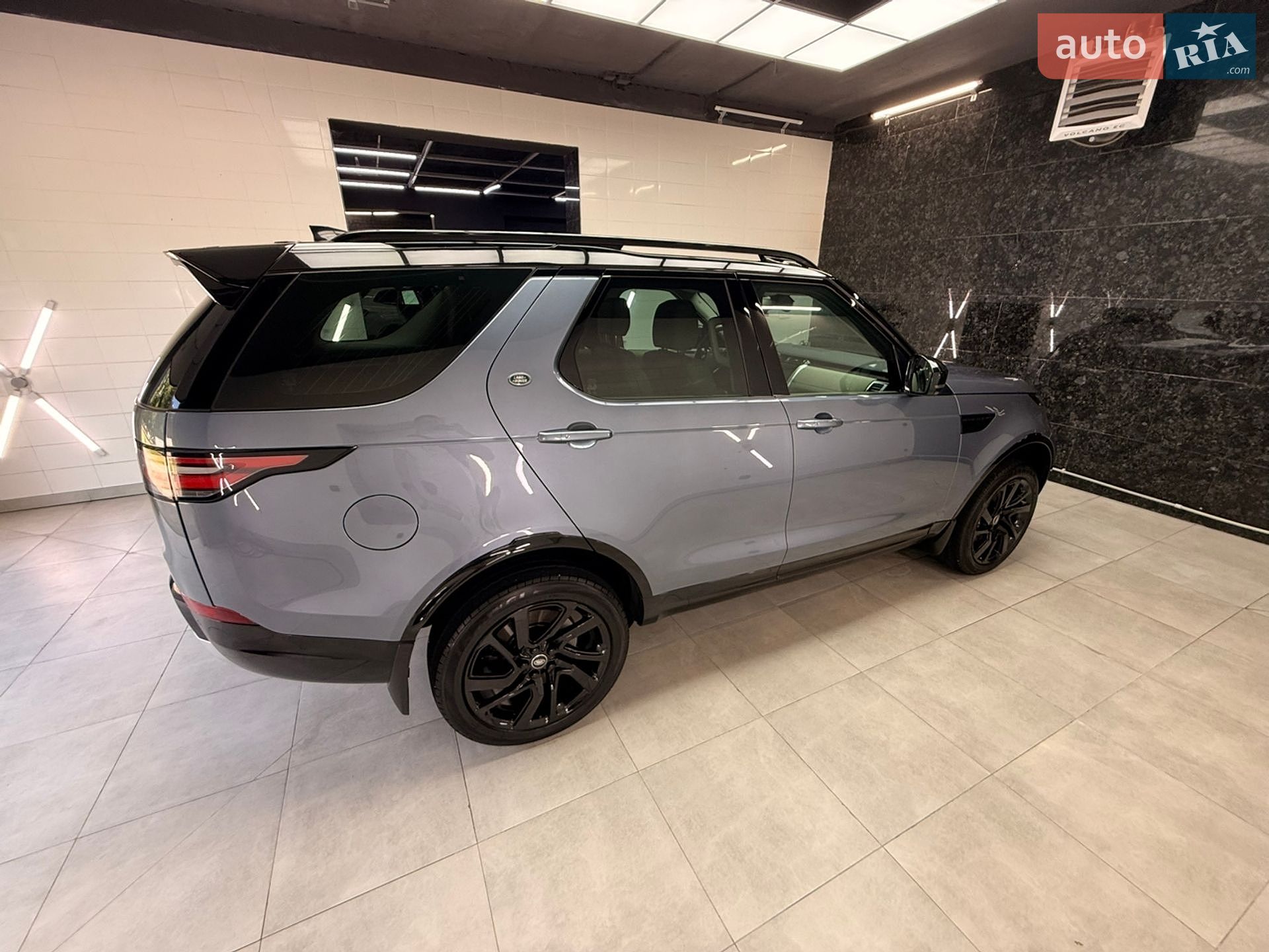 Land Rover Discovery 2019 VIN SALRA2BK2K2414136 фото оголошення 9 з 81