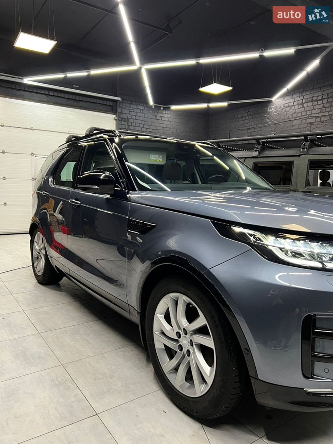 Land Rover Discovery 2019 VIN SALRA2BK2K2414136 фото оголошення 16 з 81