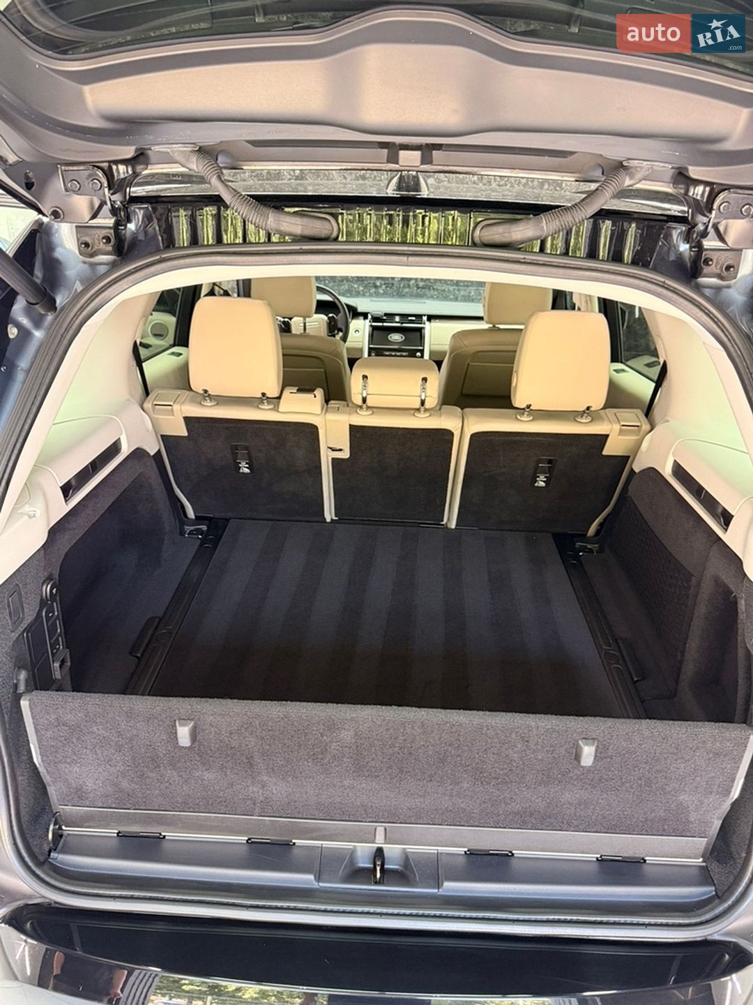 Land Rover Discovery 2019 VIN SALRA2BK2K2414136 фото оголошення 47 з 81