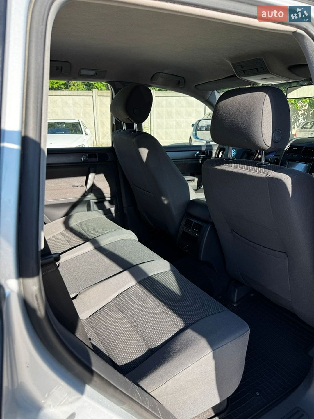 Volkswagen Touareg 2009 VIN WVGZZZ7LZAD003776 фото оголошення 23 з 31