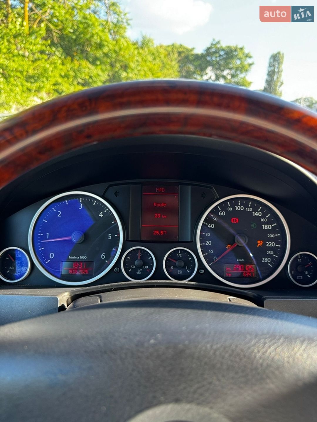 Volkswagen Touareg 2009 VIN WVGZZZ7LZAD003776 фото оголошення 25 з 31