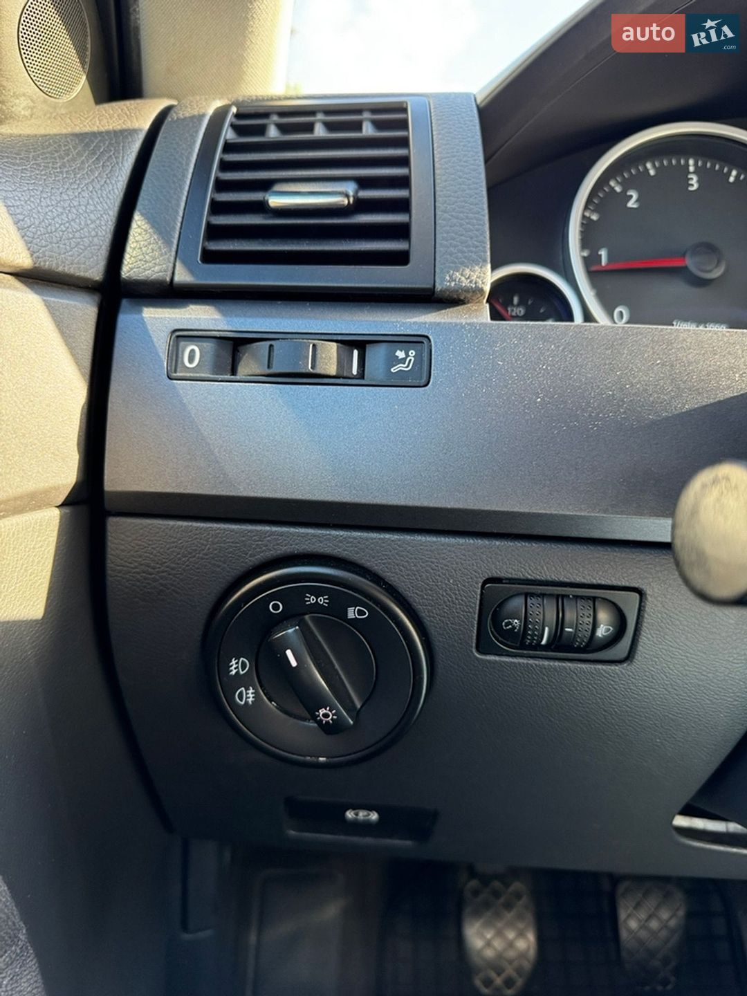 Volkswagen Touareg 2009 VIN WVGZZZ7LZAD003776 фото оголошення 30 з 31