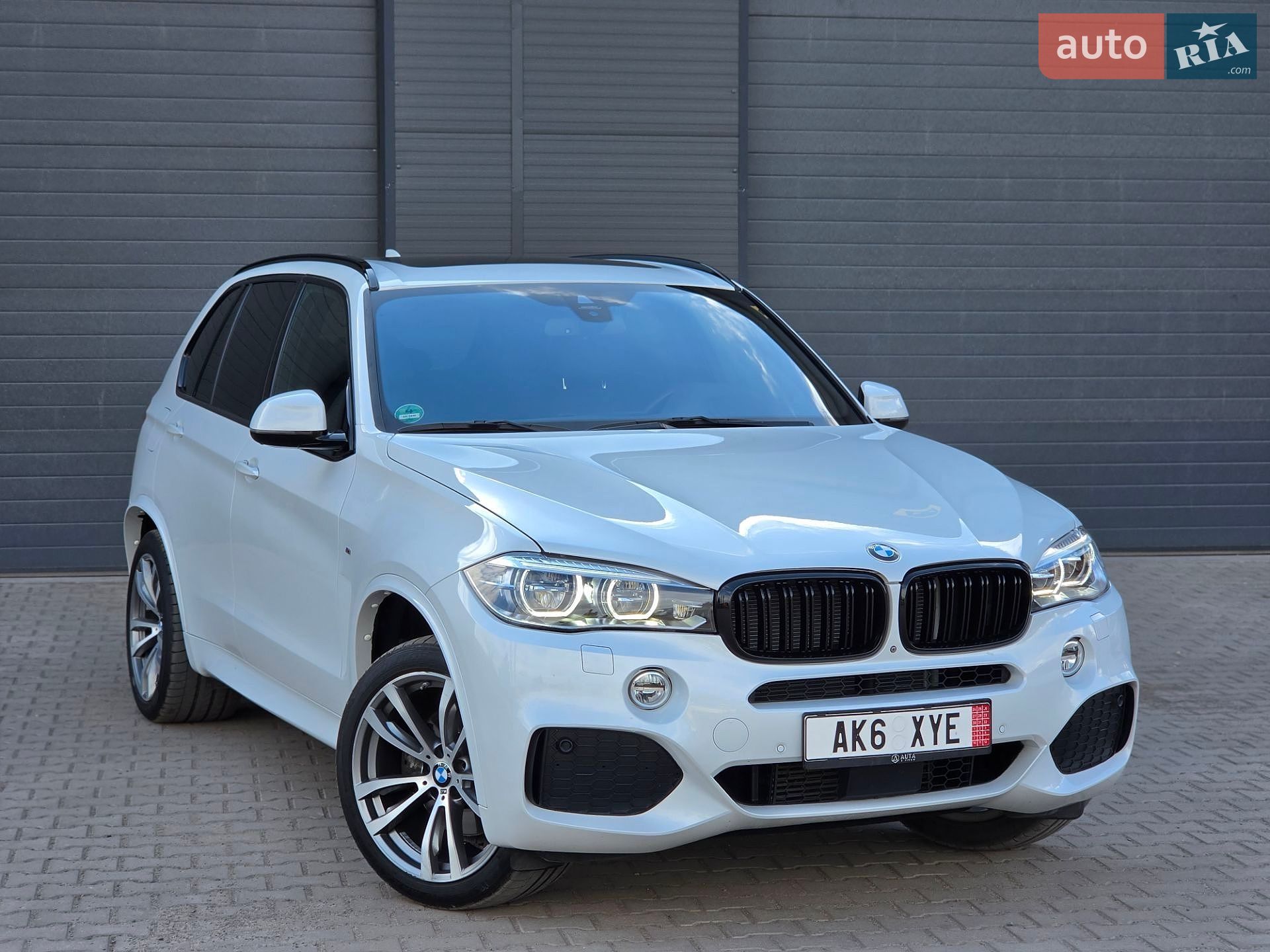 BMW X5 2017 VIN WBAKS610600N68965 фото оголошення 2 з 59