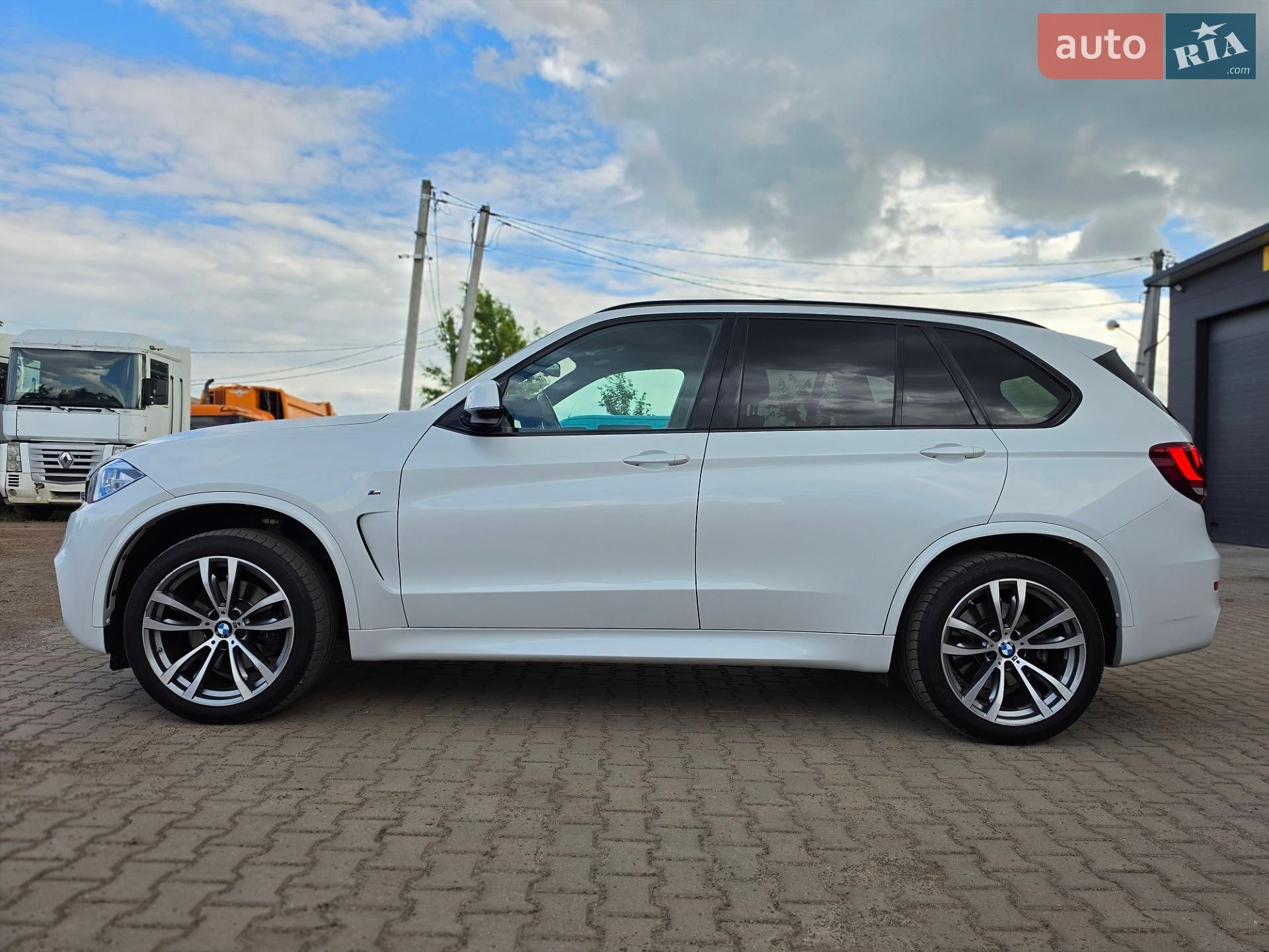 BMW X5 2017 VIN WBAKS610600N68965 фото оголошення 19 з 59