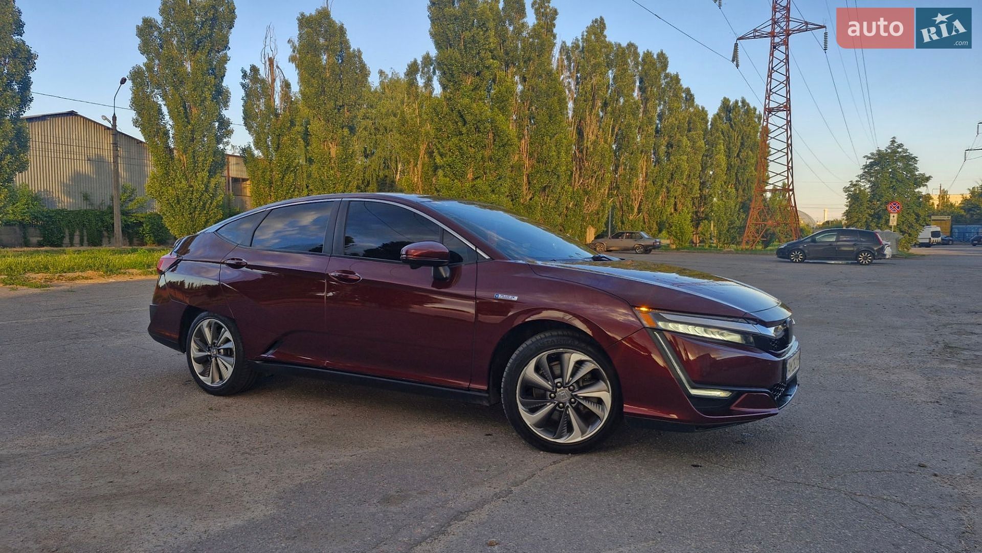 Honda Clarity 2018 VIN JHMZC5F10JC022526 фото оголошення 9 з 35