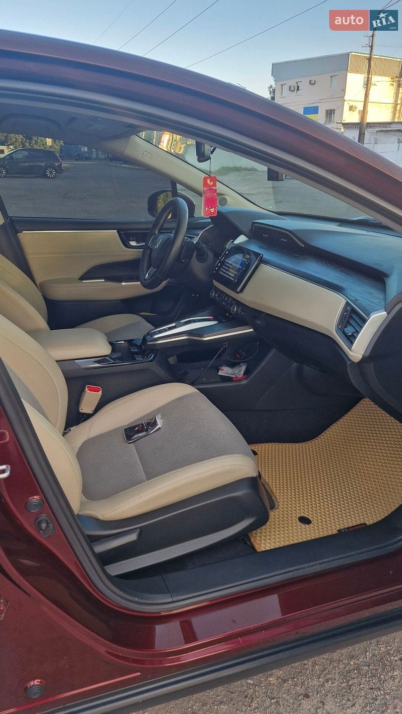 Honda Clarity 2018 VIN JHMZC5F10JC022526 фото оголошення 17 з 35