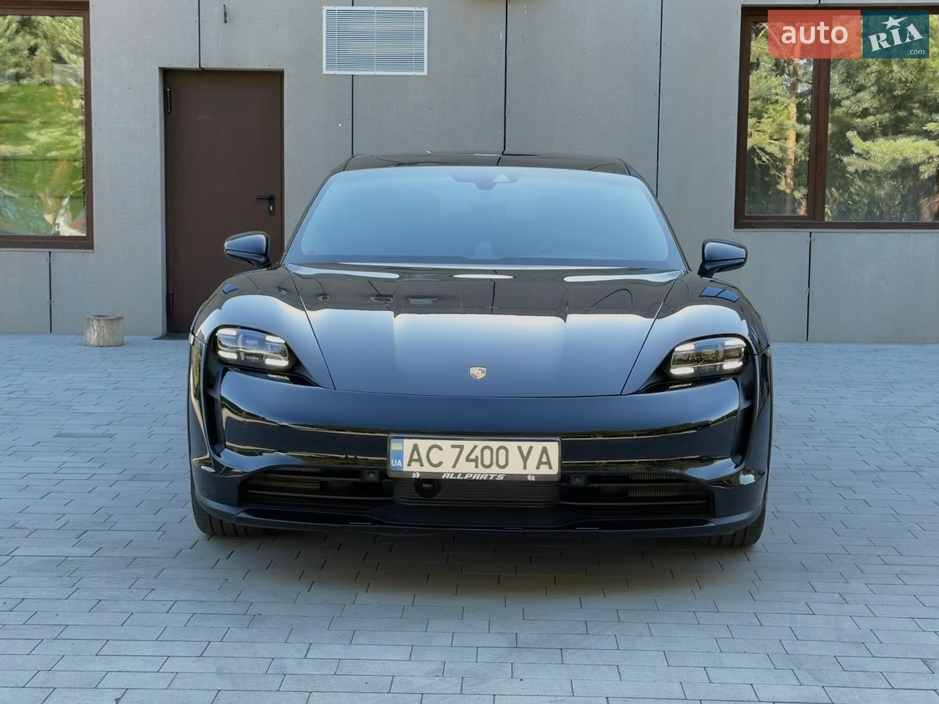 Porsche Taycan Cross Turismo 2021 VIN WP0ZZZY1ZMSA67846 фото оголошення 44 з 44