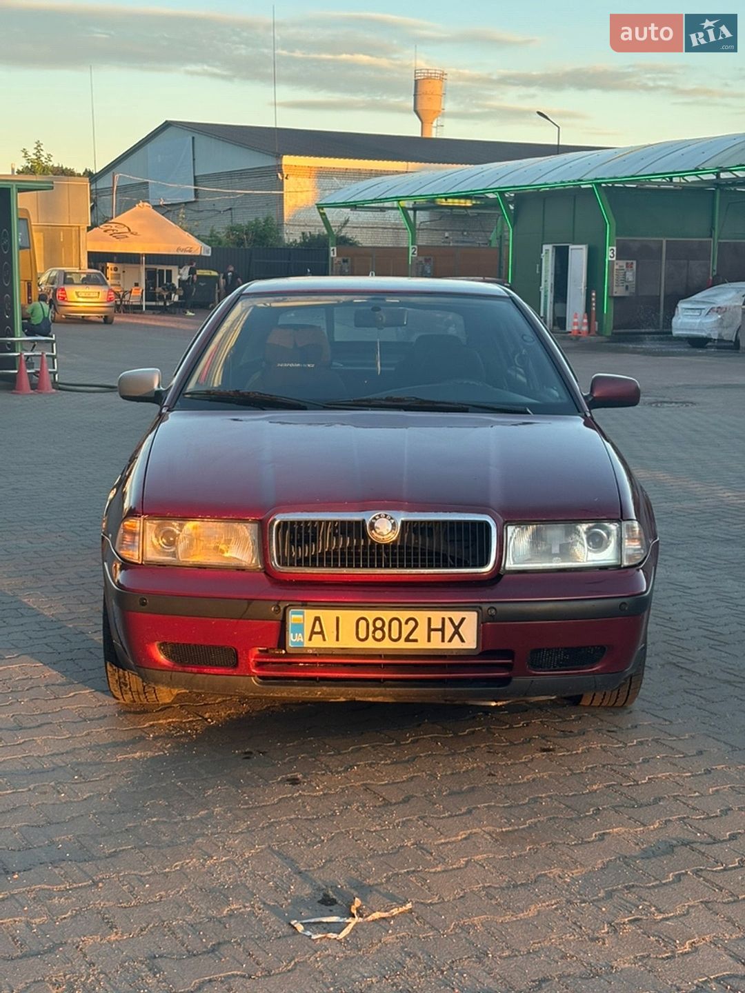 Skoda Octavia 1999 VIN TMBZZZ1U0XX183825 фото оголошення 2 з 9