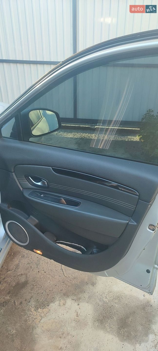Renault Grand Scenic 2011 VIN VF1JZ00B645693964 фото оголошення 22 з 29