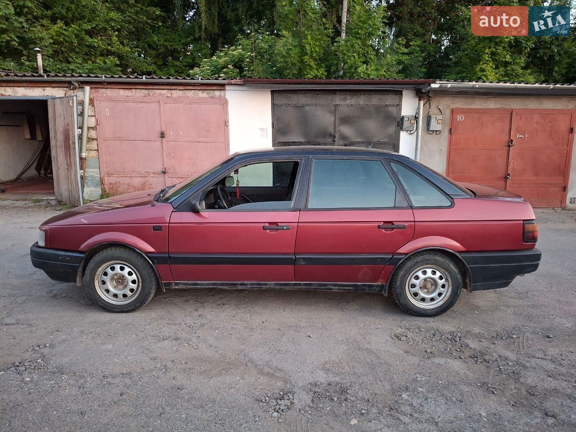 Volkswagen Passat 1990 VIN WVWZZZ31ZLB047305 фото оголошення 4 з 14