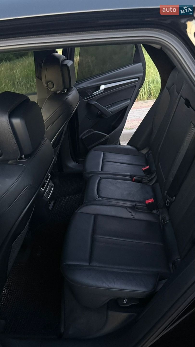Audi SQ5 2018 VIN WA1A4AFY3J2138336 фото оголошення 13 з 20