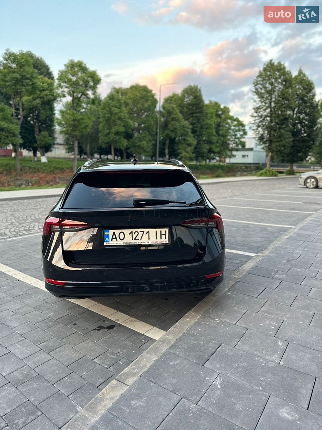 Skoda Octavia 2021 VIN TMBJJ7NX0MY193192 фото оголошення 9 з 38
