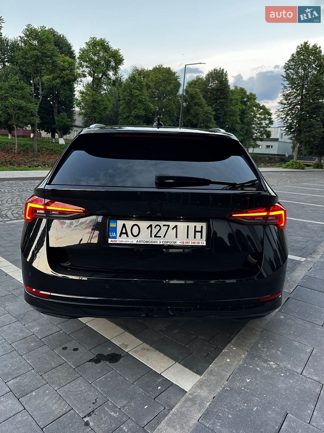 Skoda Octavia 2021 VIN TMBJJ7NX0MY193192 фото оголошення 10 з 38