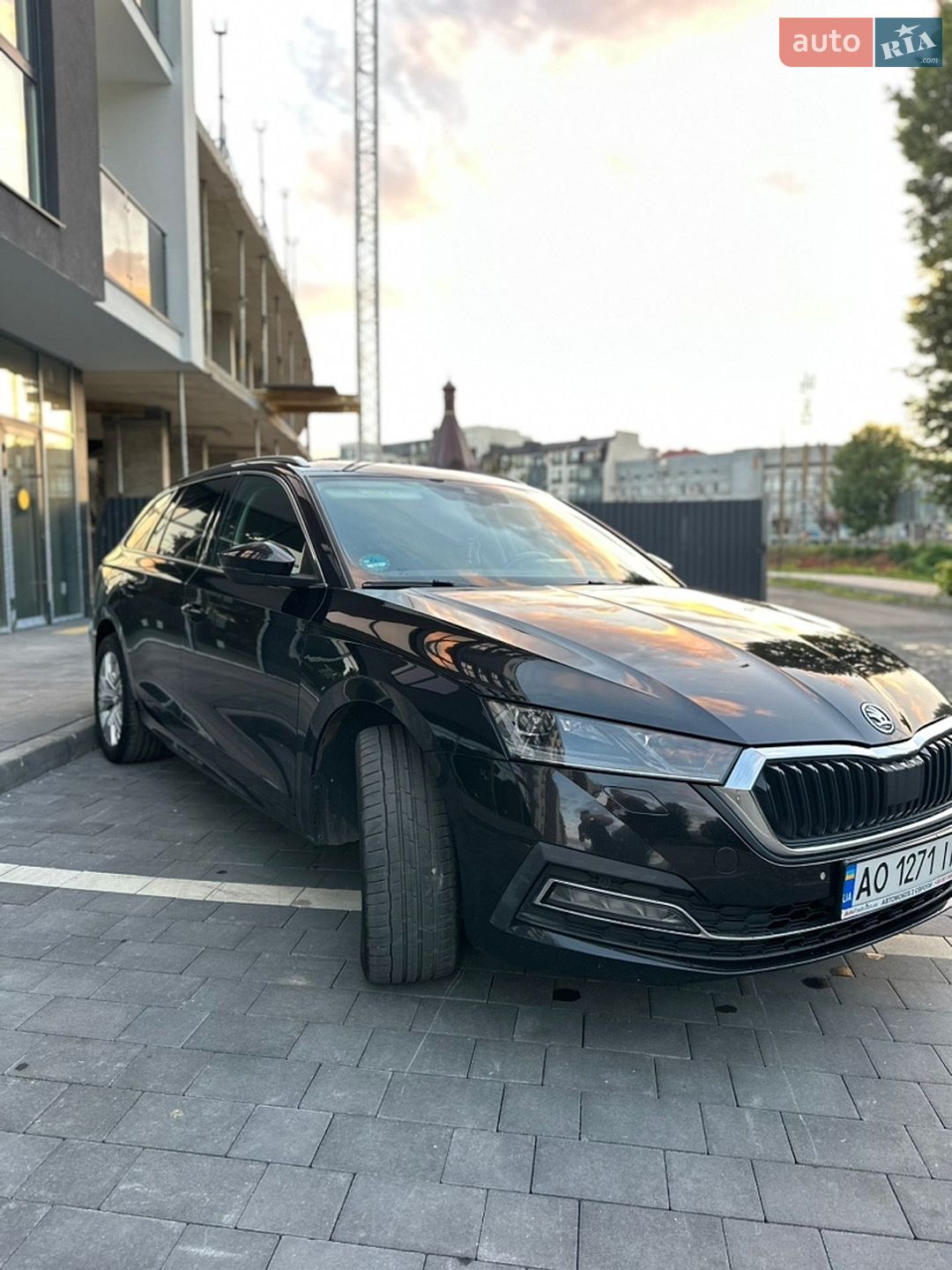 Skoda Octavia 2021 VIN TMBJJ7NX0MY193192 фото оголошення 14 з 38