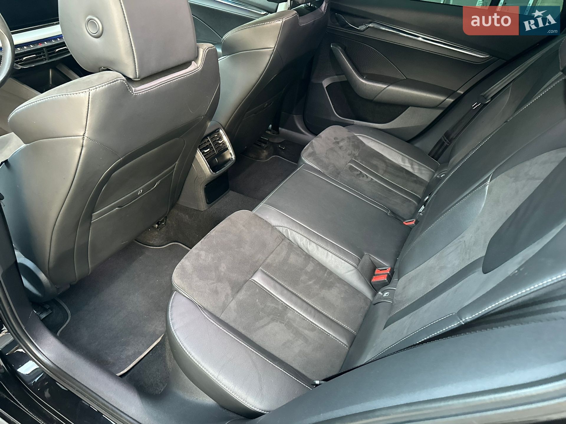 Skoda Octavia 2021 VIN TMBJJ7NX0MY193192 фото оголошення 16 з 38