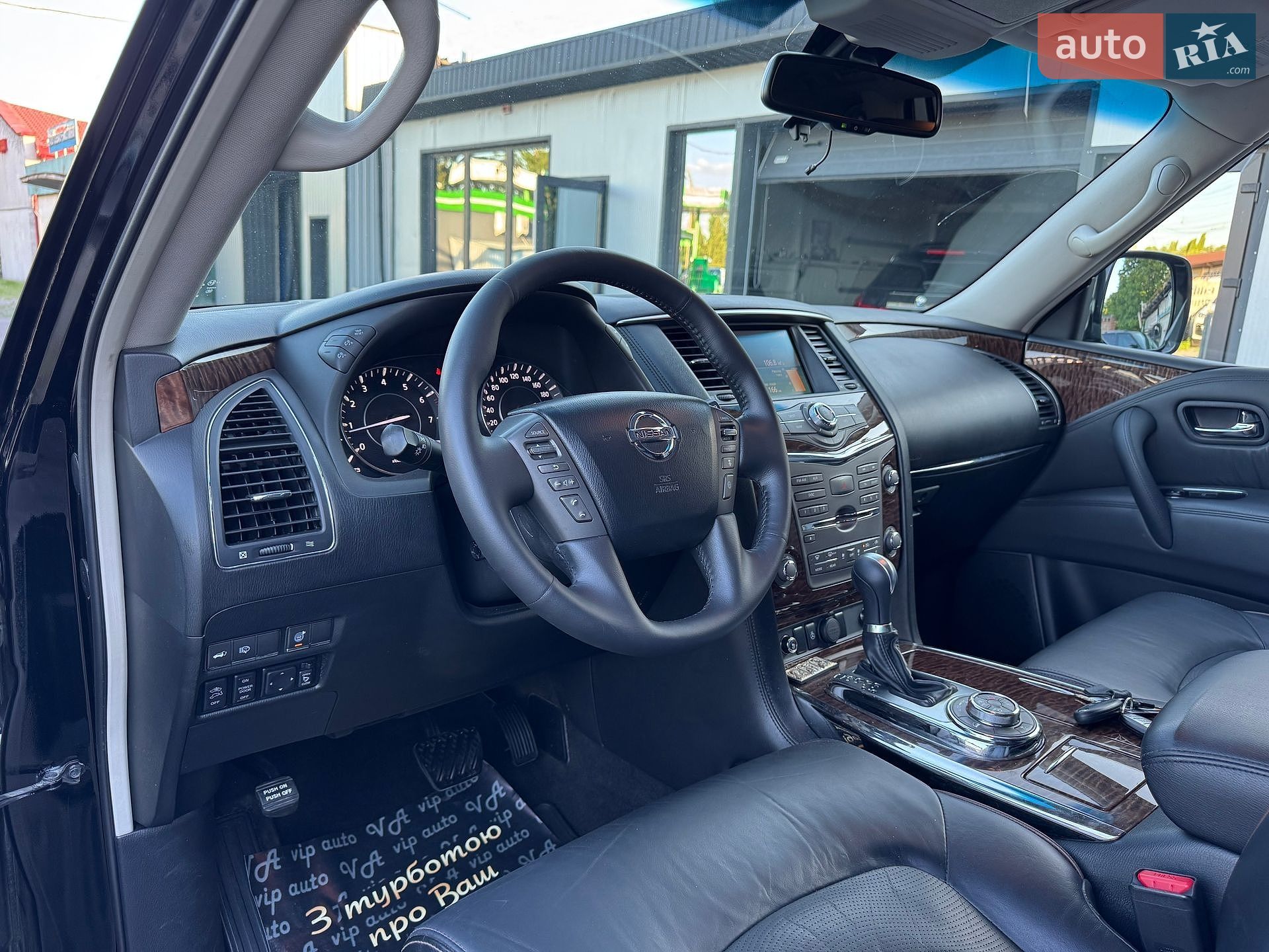 Nissan Patrol 2011 VIN JN1TANY62U0002306 фото оголошення 31 з 166