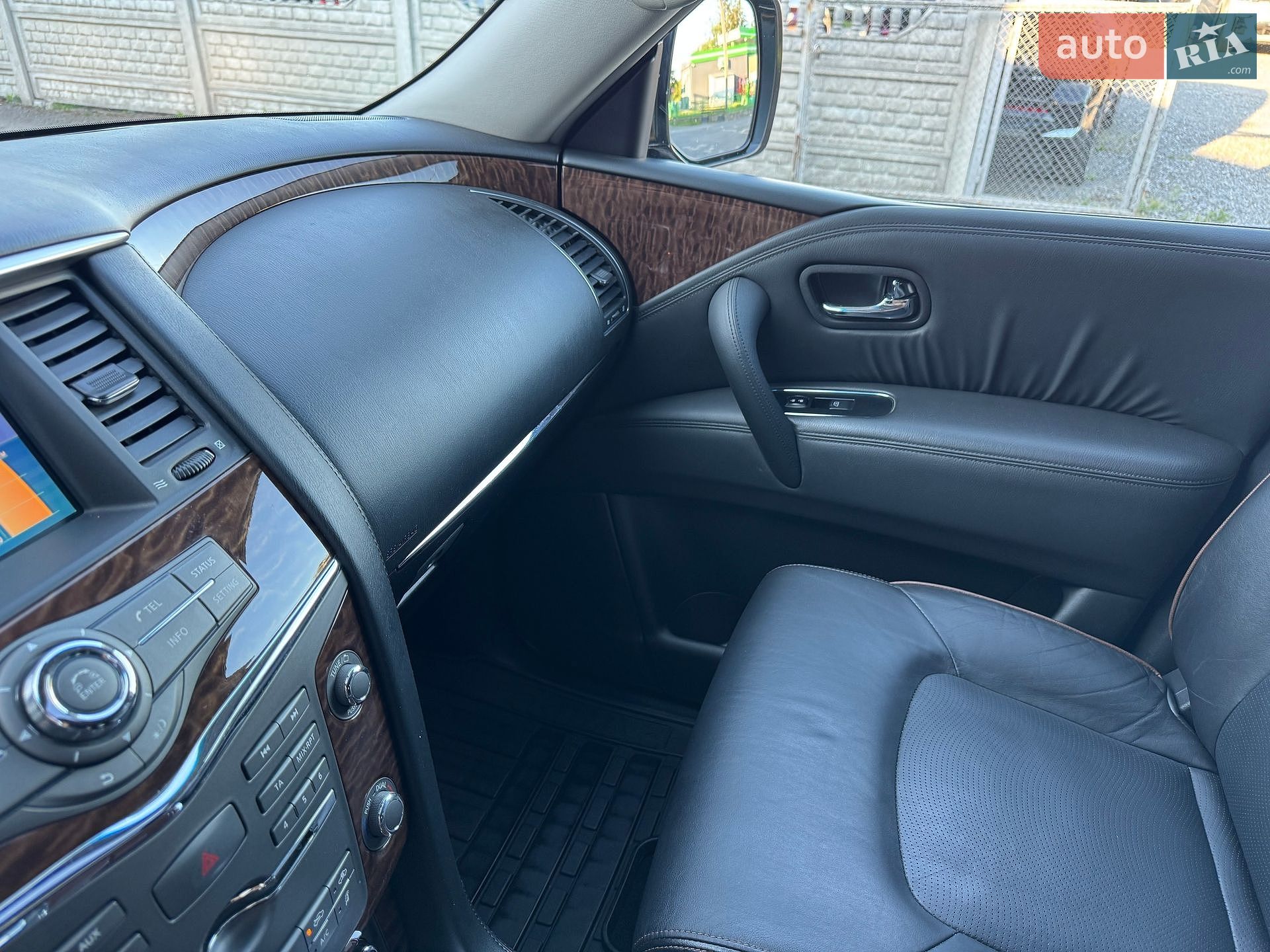 Nissan Patrol 2011 VIN JN1TANY62U0002306 фото оголошення 154 з 166