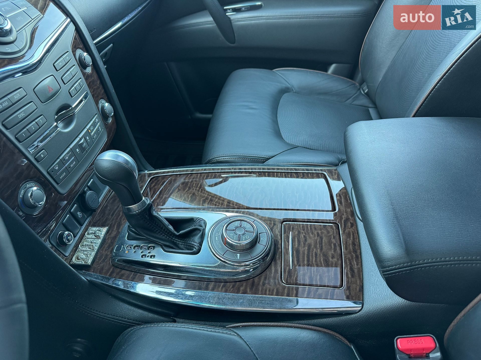 Nissan Patrol 2011 VIN JN1TANY62U0002306 фото оголошення 164 з 166