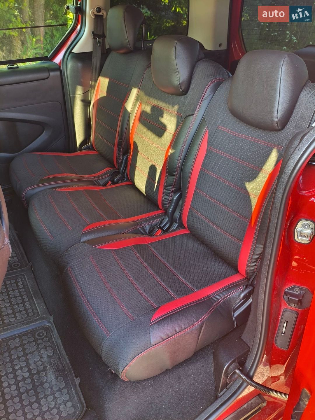 Peugeot Partner 2017 VIN VF37JBHY6HJ888582 фото оголошення 9 з 20